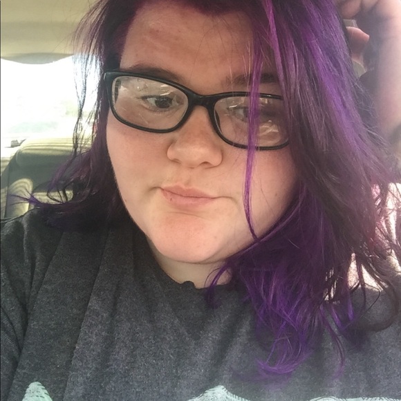 Meet your Posher, Ceara - Picture 4 of 8